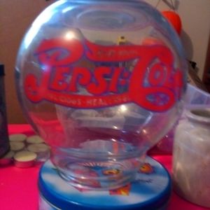 Pepsi Cola gum ball globe